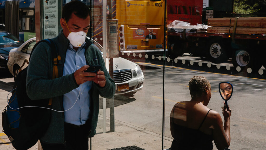 COVID-19 : les photojournalistes en première ligne