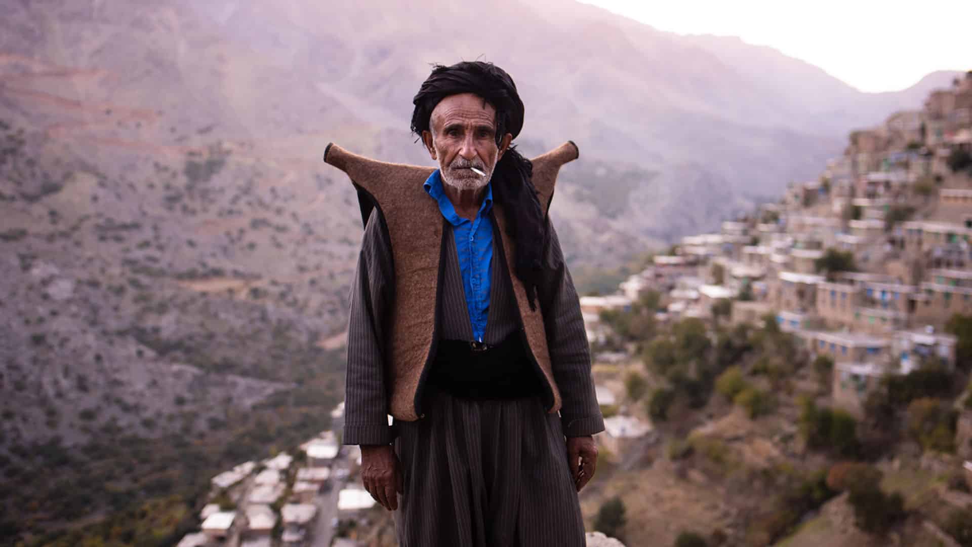 Either a Kolbar or a Pomegranate Picker: The Fate of Iranian Kurds