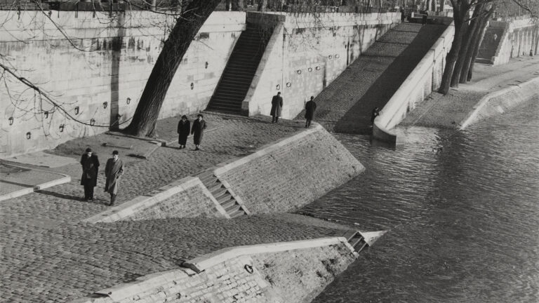 Six Pictures: Strolling Through Paris with Henri Cartier-Bresson
