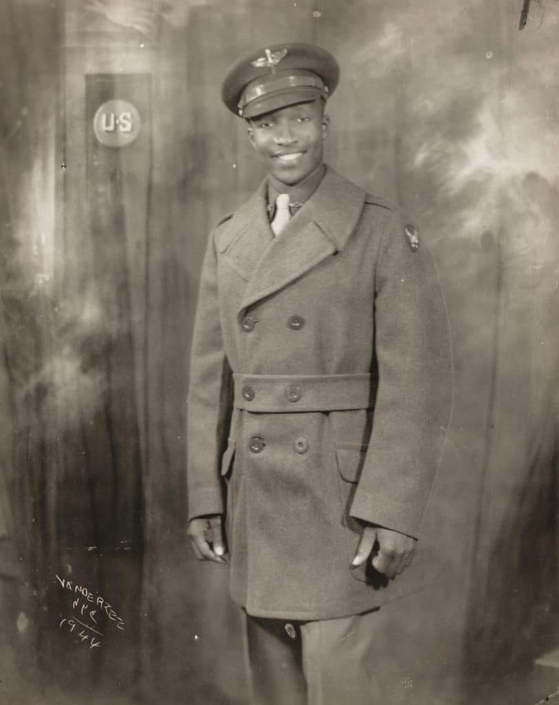 Photos by James Van Der Zee showcase the success of African Americans in Harlem