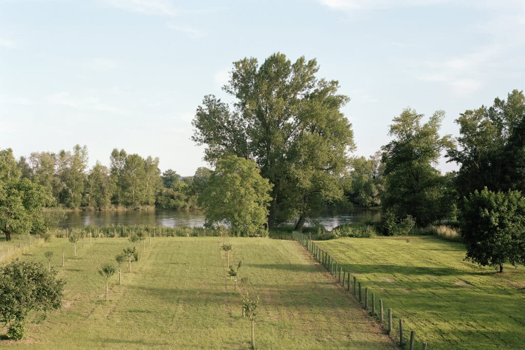 Saint-Agnan, Saône-et-Loire, 2010 © Thibaut Cuisset, Courtesy Galerie Les filles du calvaire / ADAGP, Paris, 2021