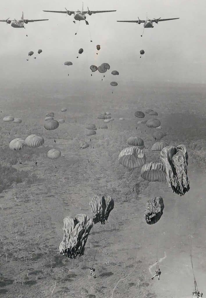 Example of Catherine Leroy's photographs, showing paratroopers