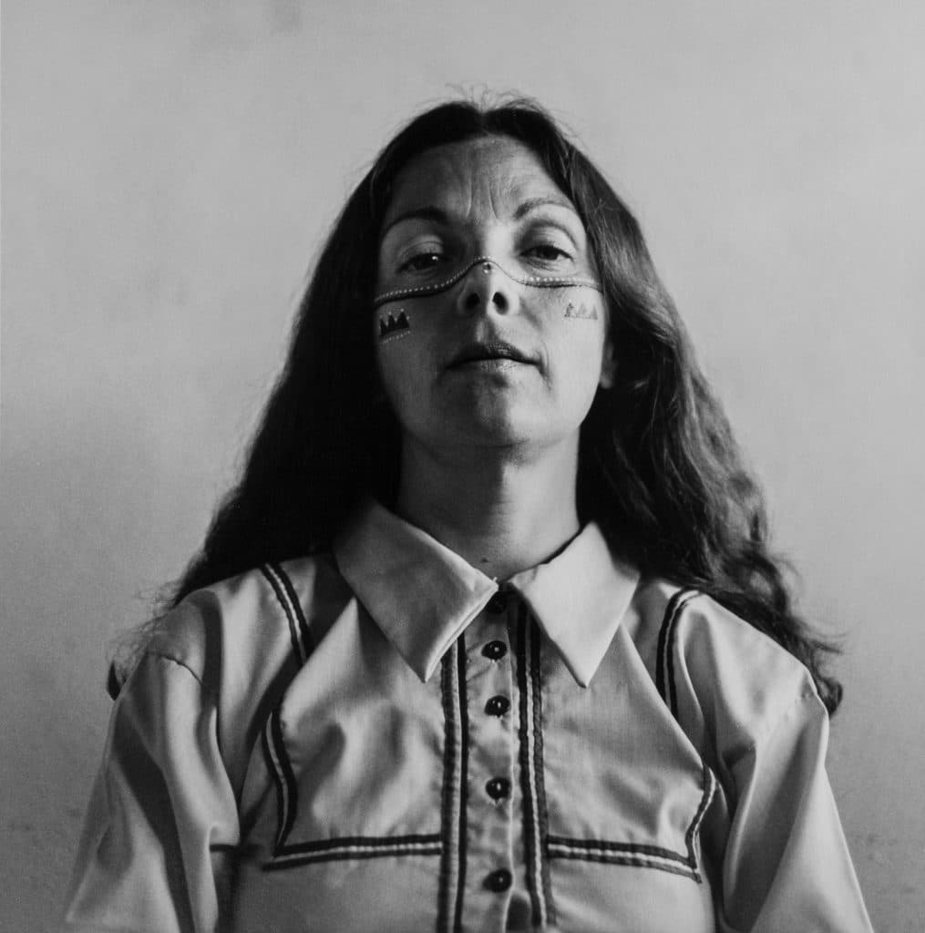 Autorretrato, Desierto de Sonora, México, 1979 © Graciela Iturbide