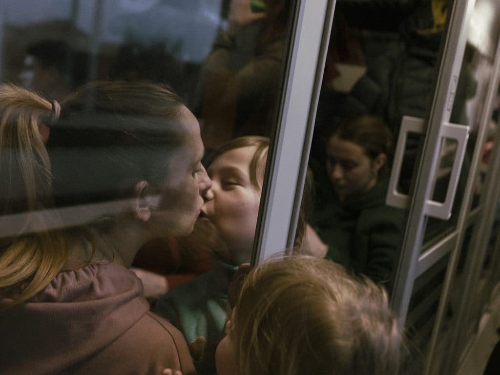 In a train of refugees to Warsaw, Poland. March 6, 2022 © Ismail Ferdous / VU' for Blind