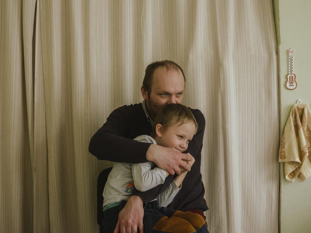 Slava and Daniel Mozart from Kyiv. March 16, 2022 © Ismail Ferdous / Agence VU' for Blind