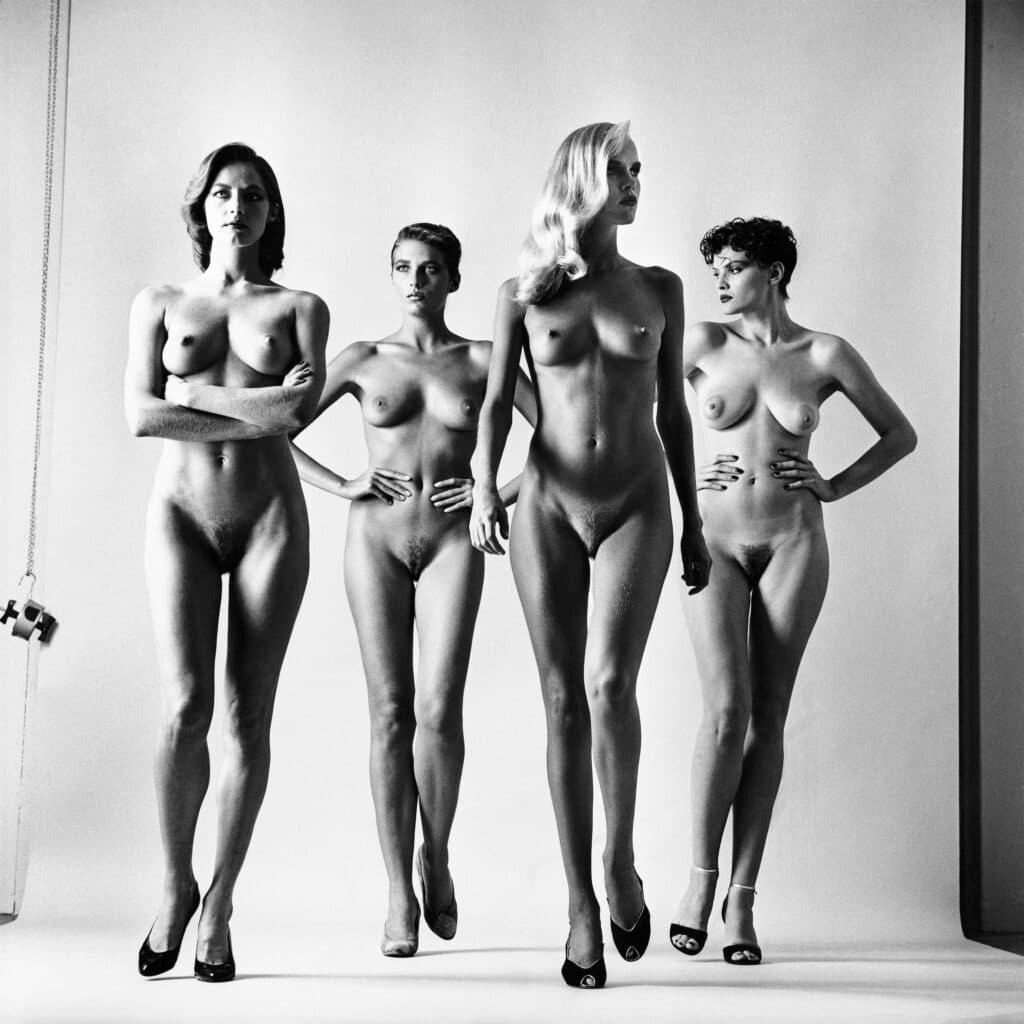 Sie kommen (naked), French Vogue, Paris 1981 © Helmut Newton