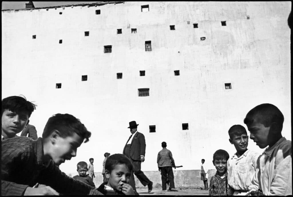 Magnum Photos, Madrid, 1933, Courtesy Augusta Edwards Fine Art © Henri Cartier-Bresson