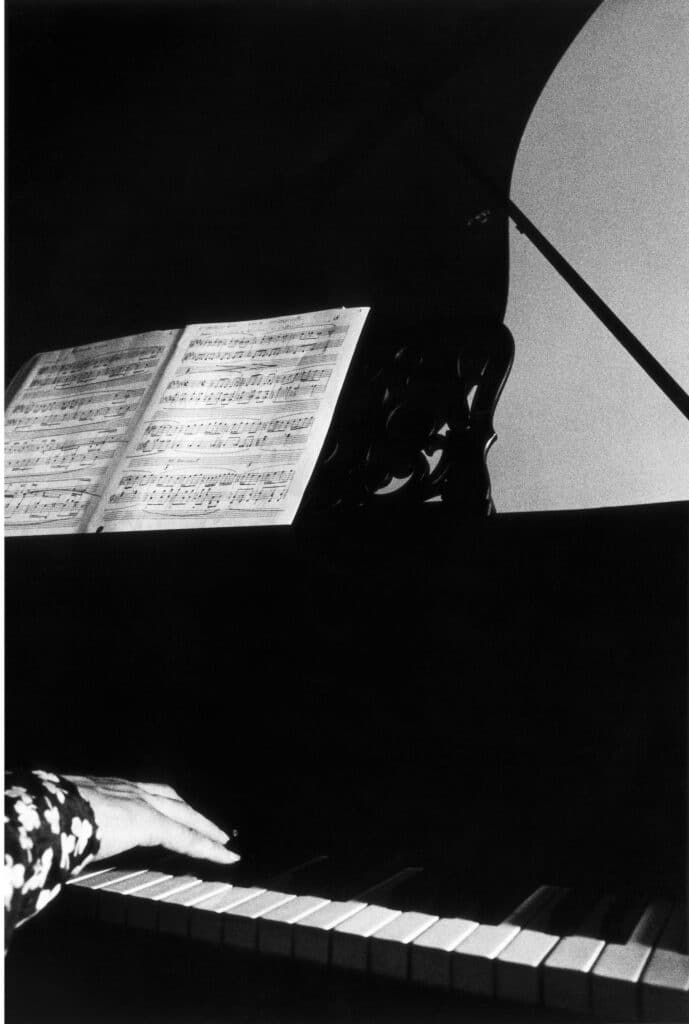 Untitled from Days at Sea, 1974 © Ralph Gibson