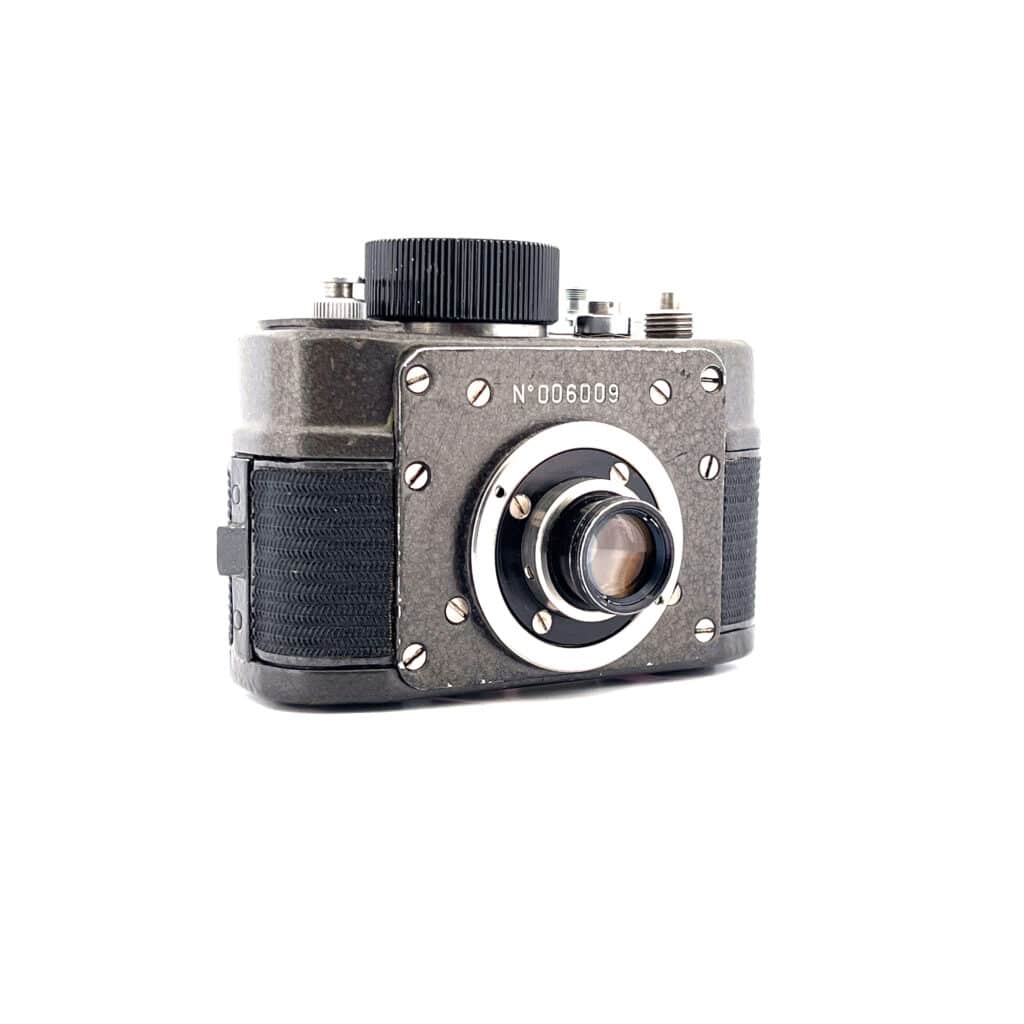 KMZ Ajax-12. Subminiature spy camera designed for the intelligence service of the USSR (KGB). © 99 Cameras Club