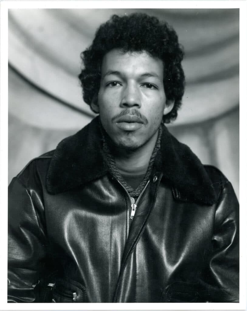 Portrait d'un habitant du Lower East Side, tiré de l'exposition de portraits de Tom Warren à ABC No Rio, 1981. Photo par Tom Warren.