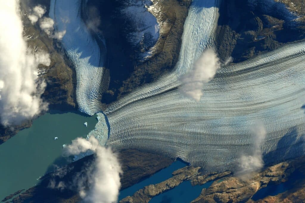 Glacier Upsala, Argentine © La Terre entre nos mains, Flammarion / ESA/NASA Thomas Pesquet