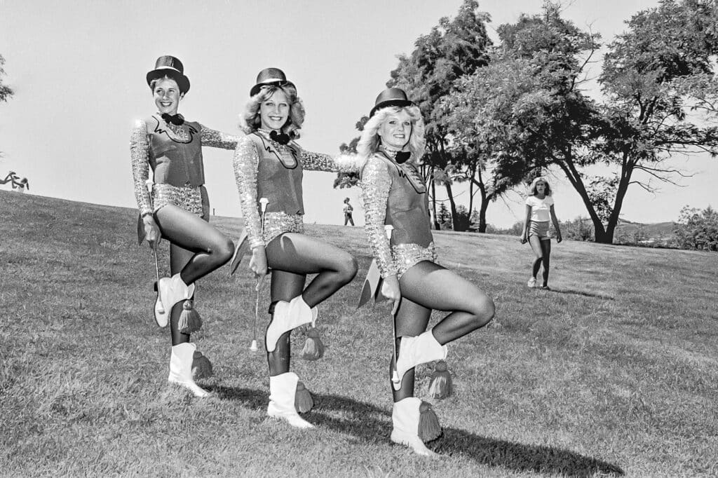 Cheerleader Camp, 1979. © Steve Davis