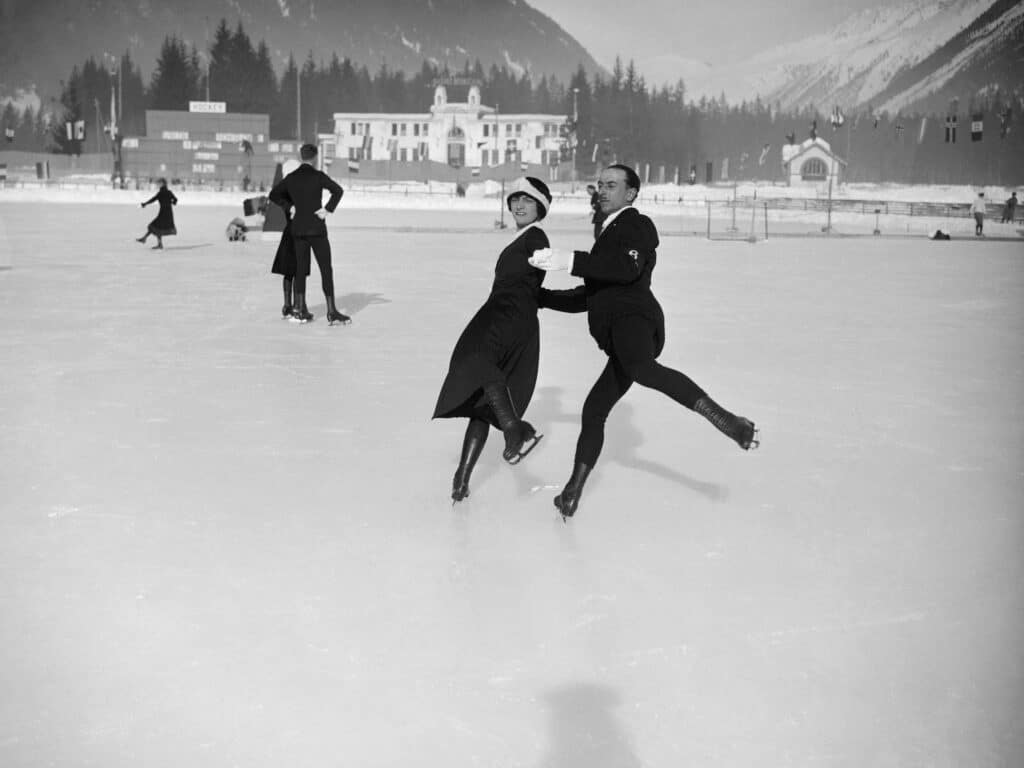 Andrée Joly et Pierre Brunet, patinage artistique, Chamonix, 1er février 1924 © collections L’Équipe