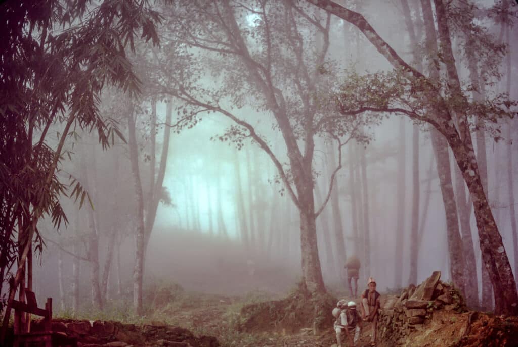 Début du trek au Kangchenjunga, Népal, 1985 © William Frej