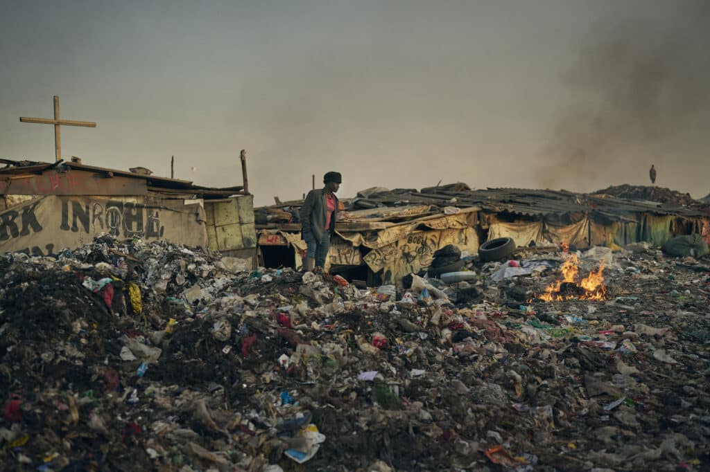 The waste pickers of Dandora © Sam Barker