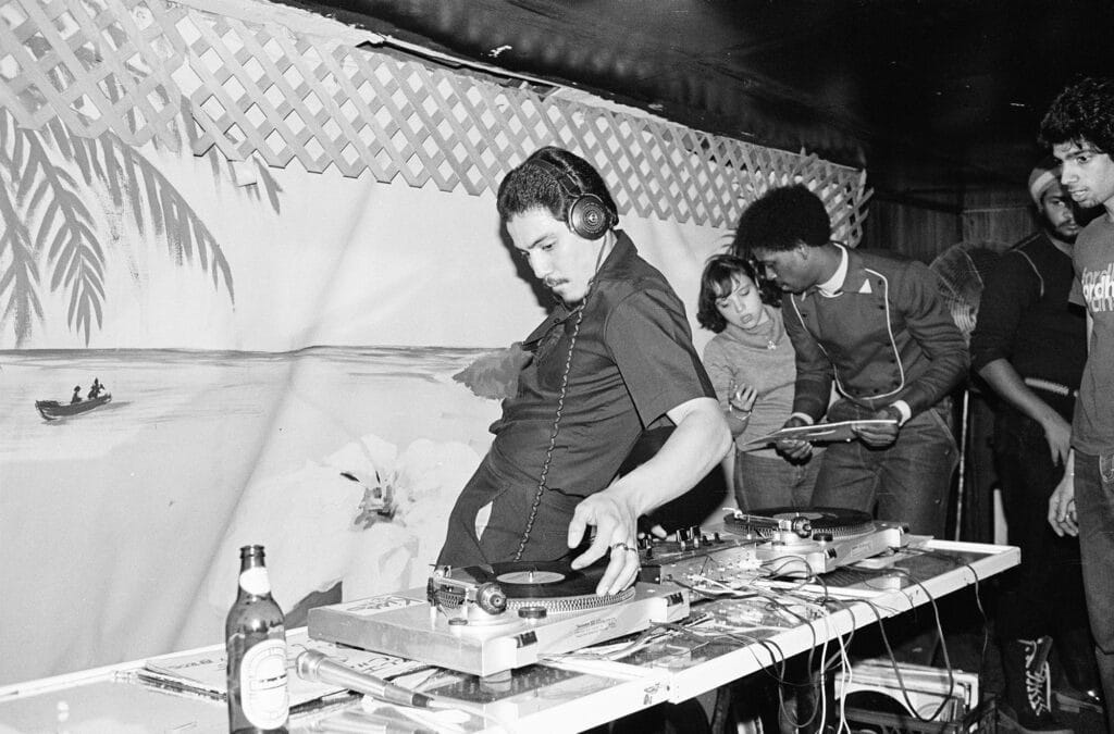 Charlie Chase of the Cold Crush Brothers at Club Negril. 1981 © Joe Conzo Jr.