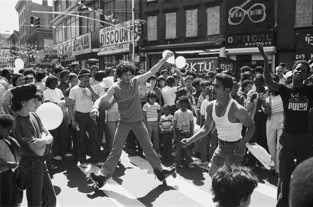 Street festival, Third Ave. Hub, The Bronx © Joe Conzo Jr.