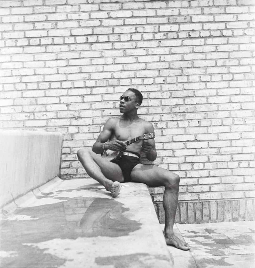 © Pierre Fatumbi Verger Colonial Park Pool, Harlem, New York