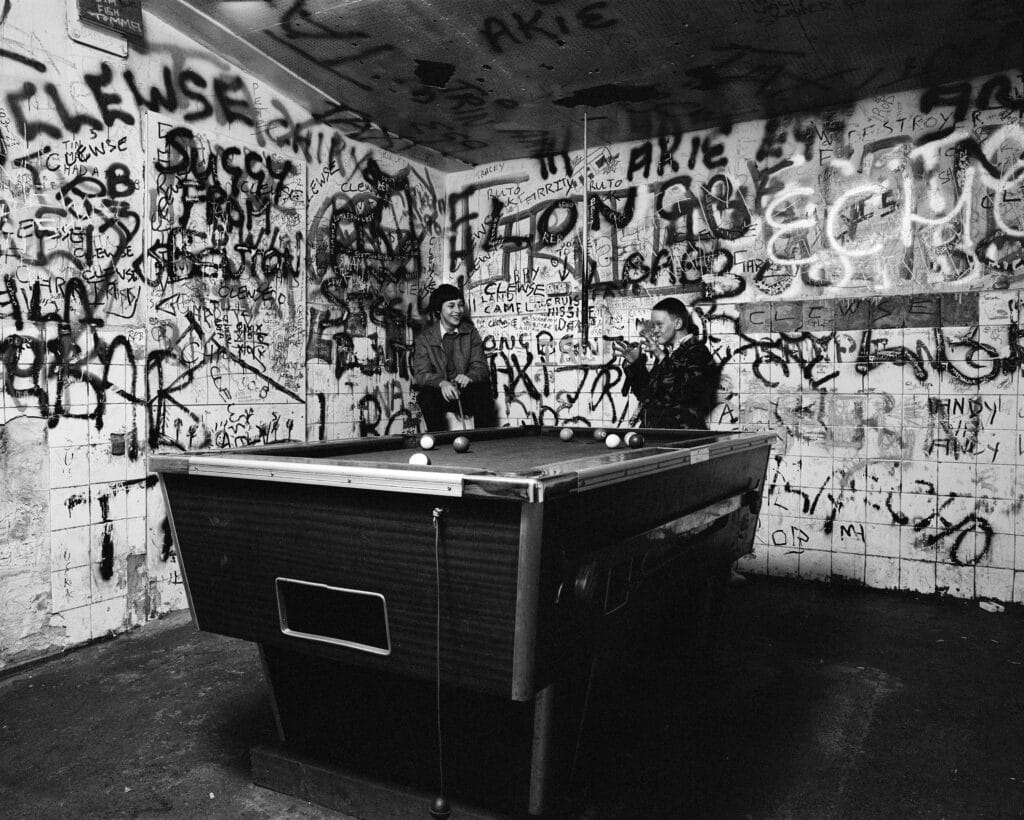 Salle de billard de Byker Byte, 1981 © Sirkka-Lissa Konttinen