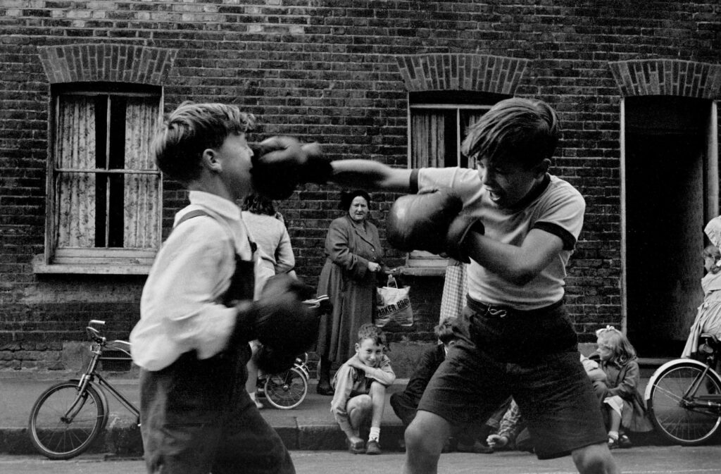 Combat de boxe entre enfants, Lambeth, Londres, Angleterre, 1955_1