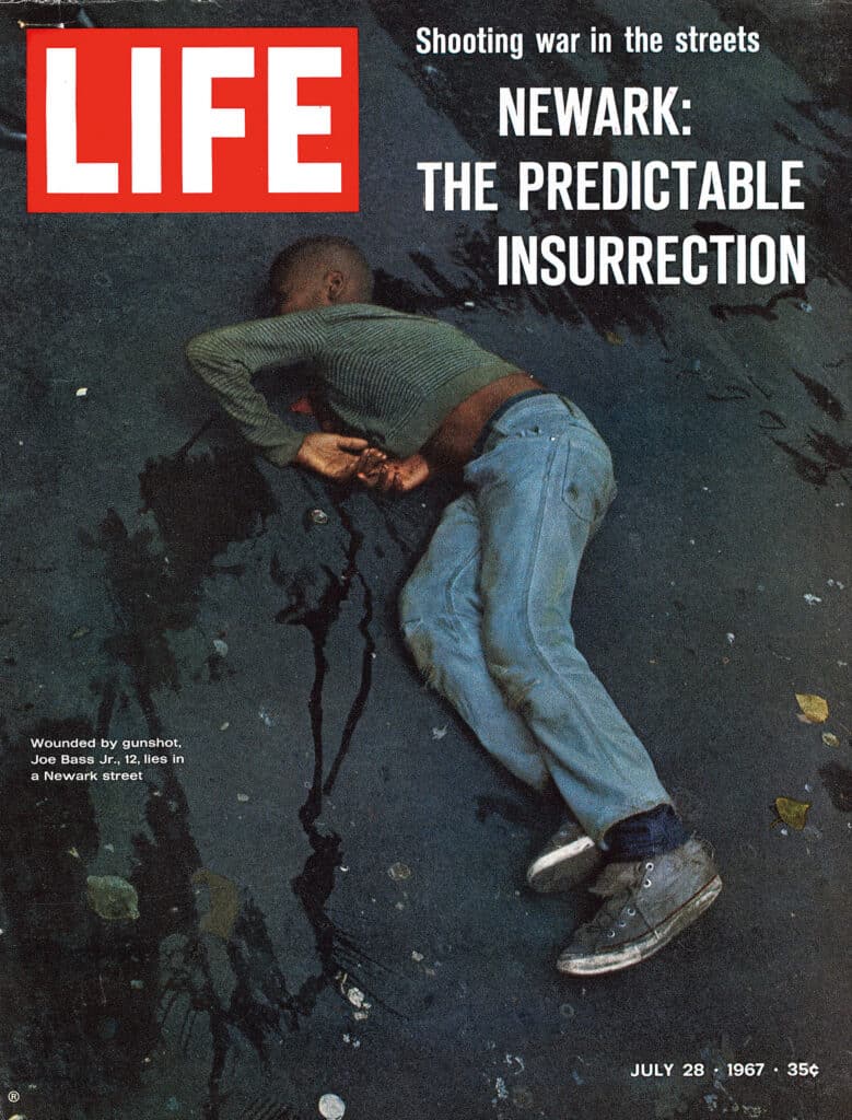 La photo de Bud Lee de Joey Bass Jr sur la couverture de Life du 28 juillet 1967 © Bud Lee, Succession de Bud Lee