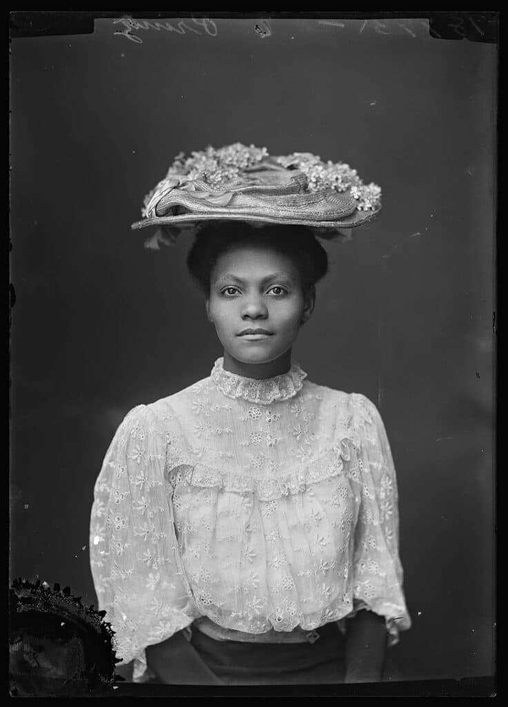 Untitled (Lena Taylor Barbour), Holsinger Studio Collection. © Albert and Shirley Small Special Collections Library, University of Virginia.