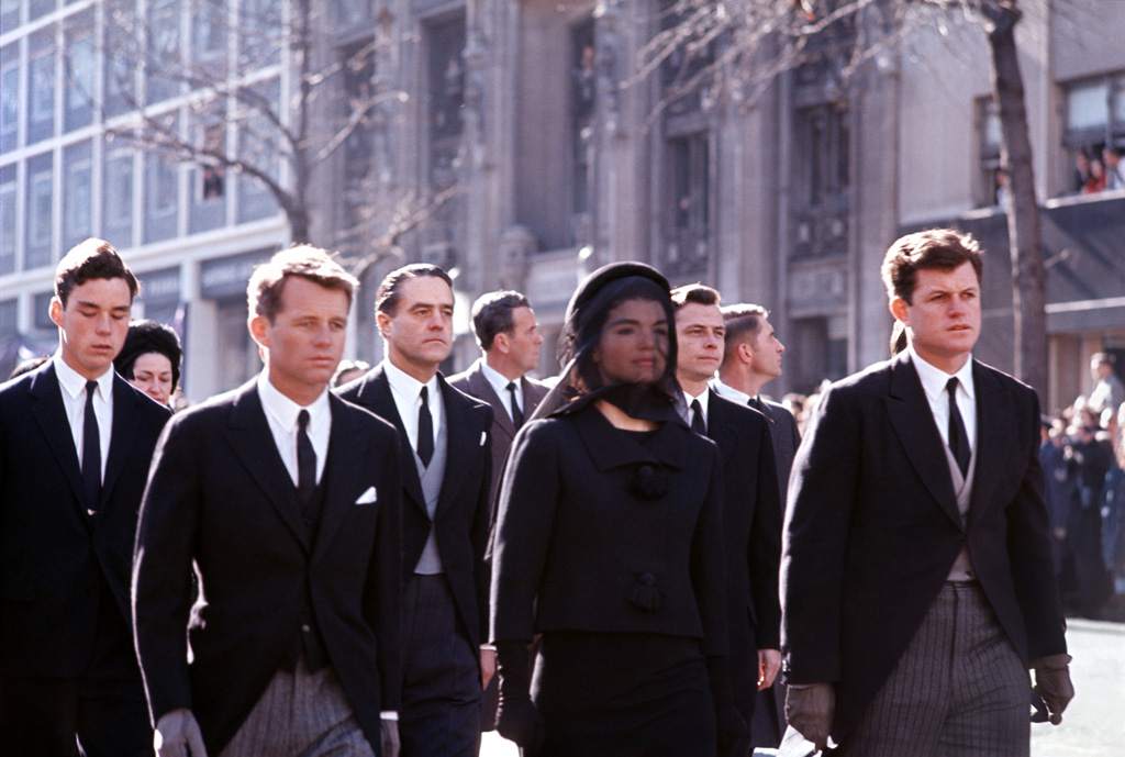 JFK funeral, funeral procession. Robert, Jacqueline, and Edward Kennedy. Washington D.C., Nov. 25, 1963 © Henri Dauman