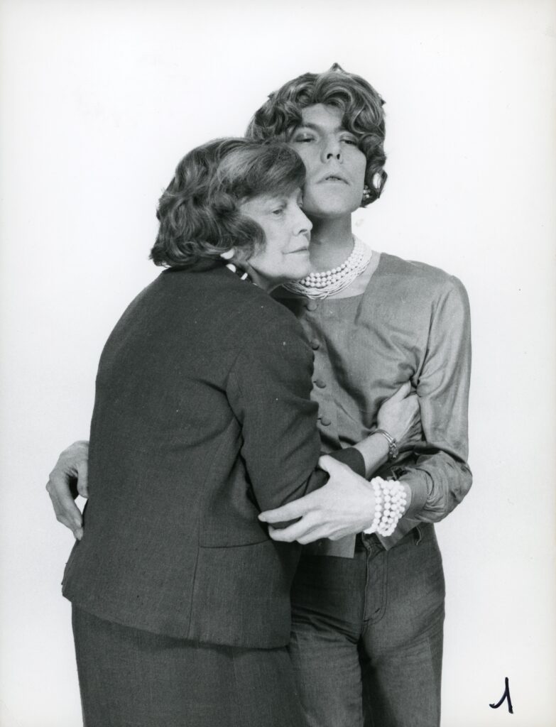 Michel Journiac, Propositions pour un travesti incestueux et masturbatoire , 1975, © Michel Journiac, © Photo : Rebecca Fanuele, © Adagp, Paris, 2023