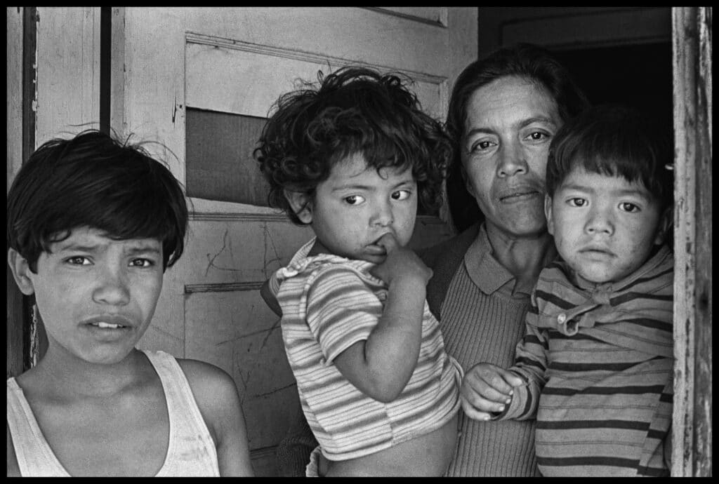 © Photograph by Peter Turnley, California, 1975.