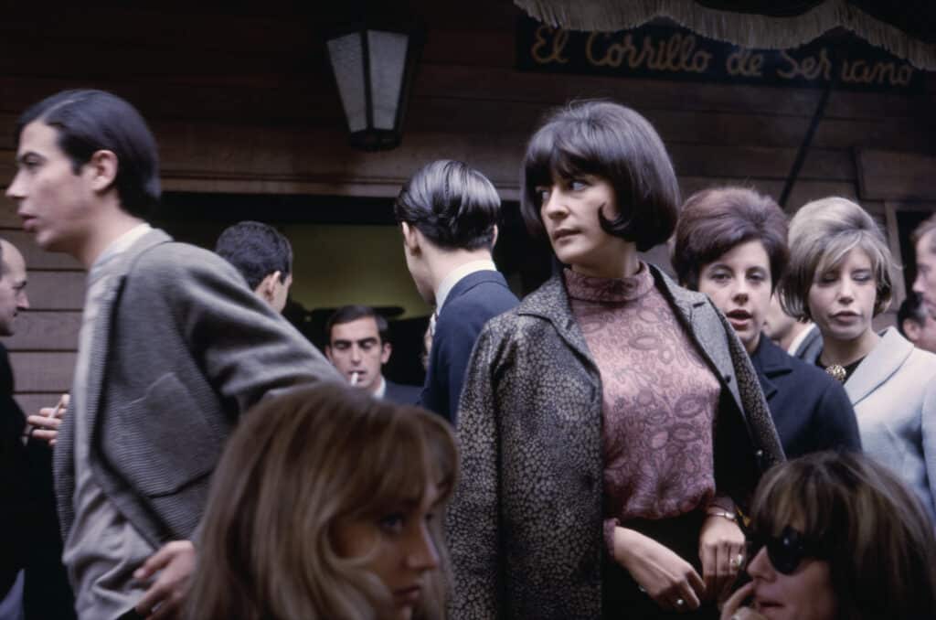 Calle Serrano. Madrid, November 1965 © Gonzalo Juanes