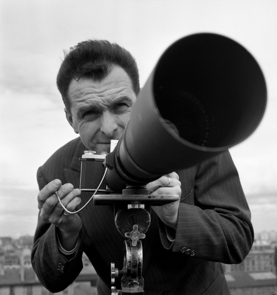 41684 Autoportrait au téléobjectif, 1956 HD