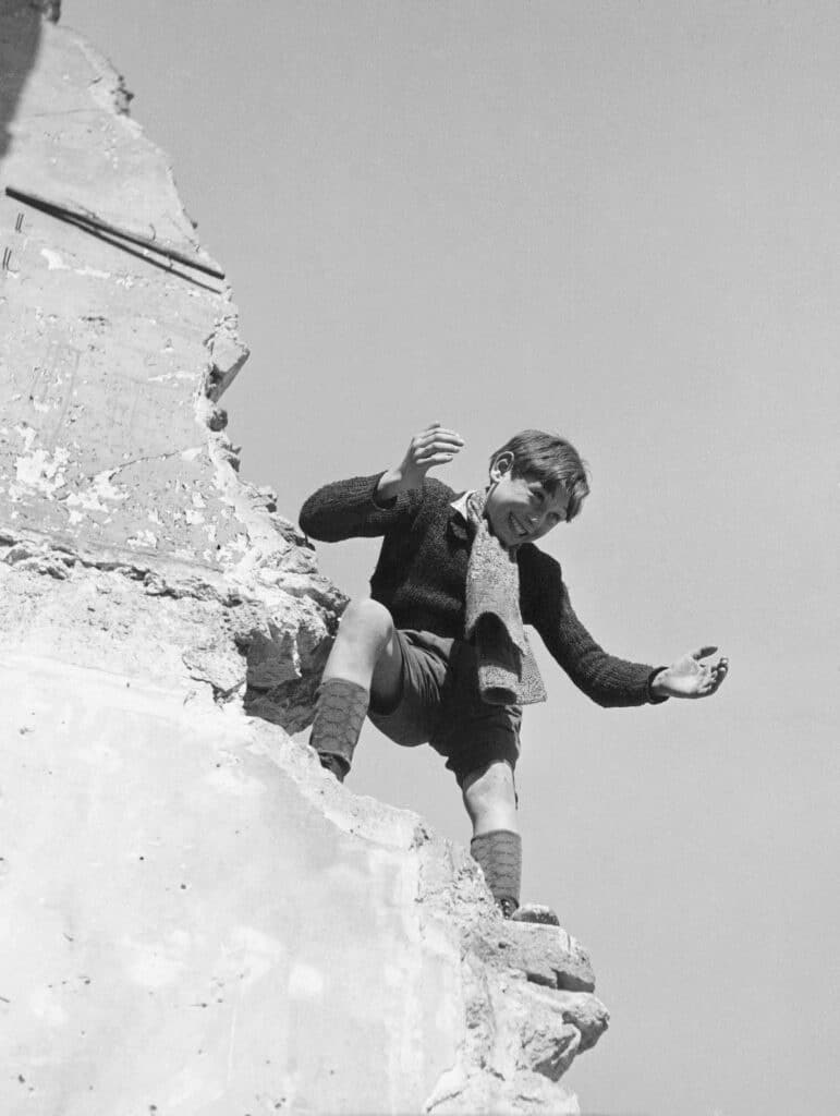 Le Saut, 1936 © Atelier Robert Doisneau