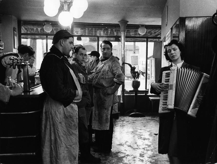 Les Bouchers mélomanes, Paris, 1953 © Atelier Robert Doisneau